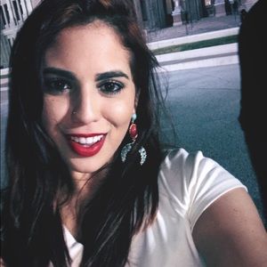 Meet your Posher, Marissa